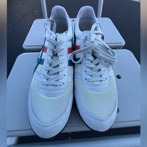 ASICS Onitsuka Tiger 9.5 sneakers / no box